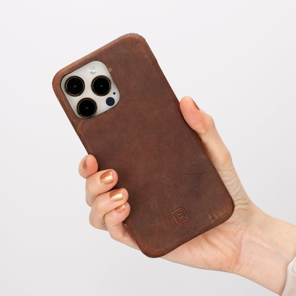 F360 iPhone 16 Pro Leather Case