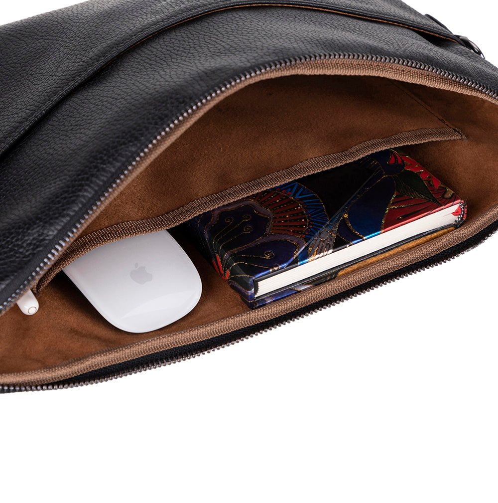 Leeds Slim Leather Laptop / Tablet Sleeve