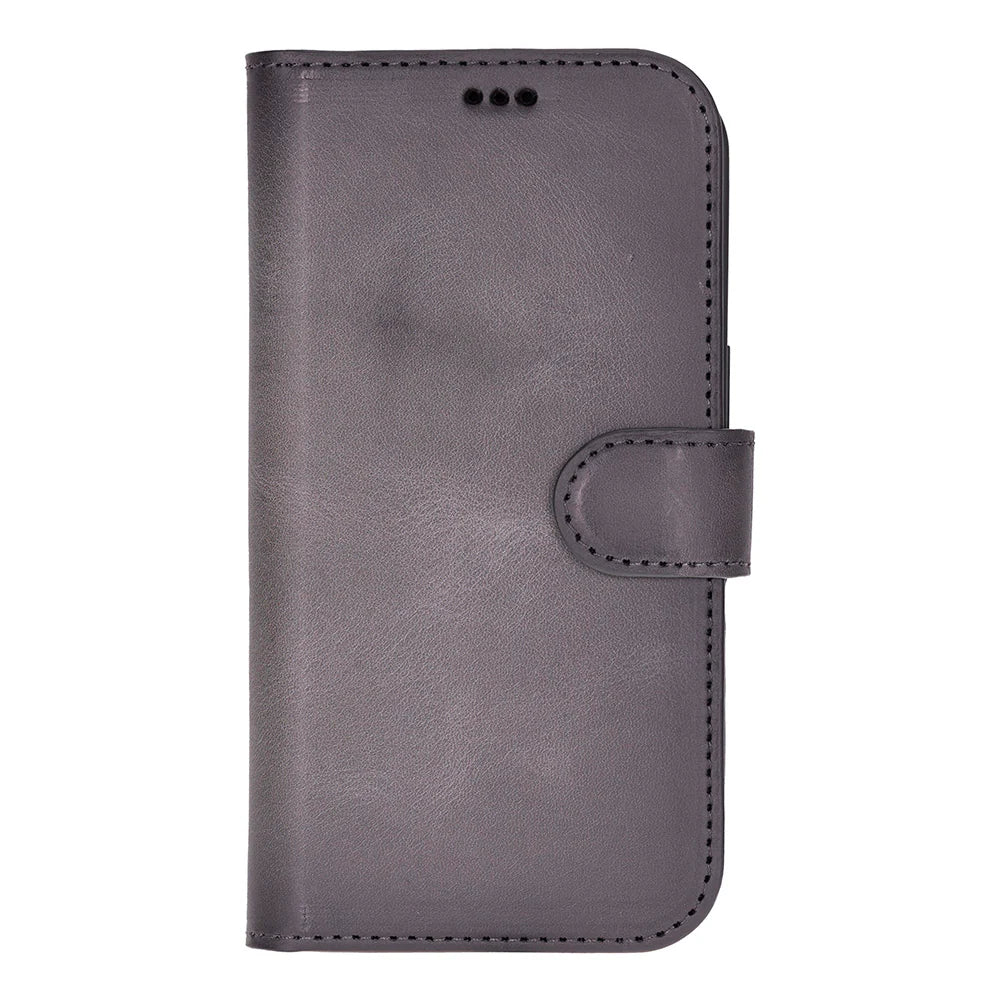 Magic iPhone 17 Leather Detachable Wallet Case