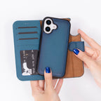 Magic iPhone 17 Leather Detachable Wallet Case