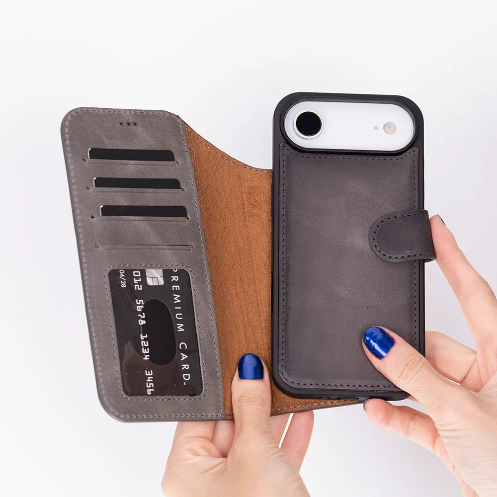 Magic iPhone 17 Air Leather Detachable Wallet Case