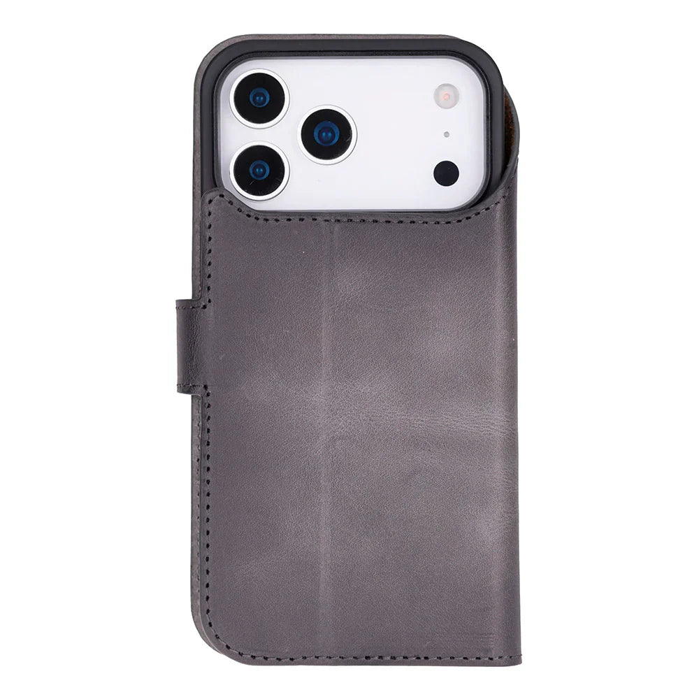 Magic iPhone 17 Pro Leather Detachable Wallet Case