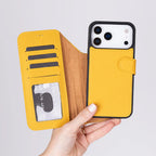 Magic iPhone 17 Pro Leather Detachable Wallet Case