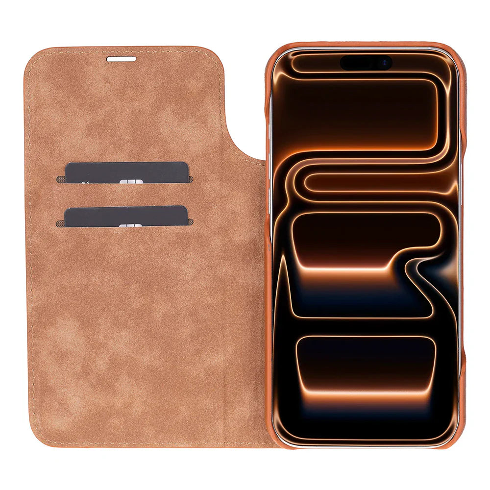 Sonat Leather iPhone 17 Pro Folio Case