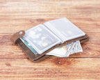 Oscard Card Holder
